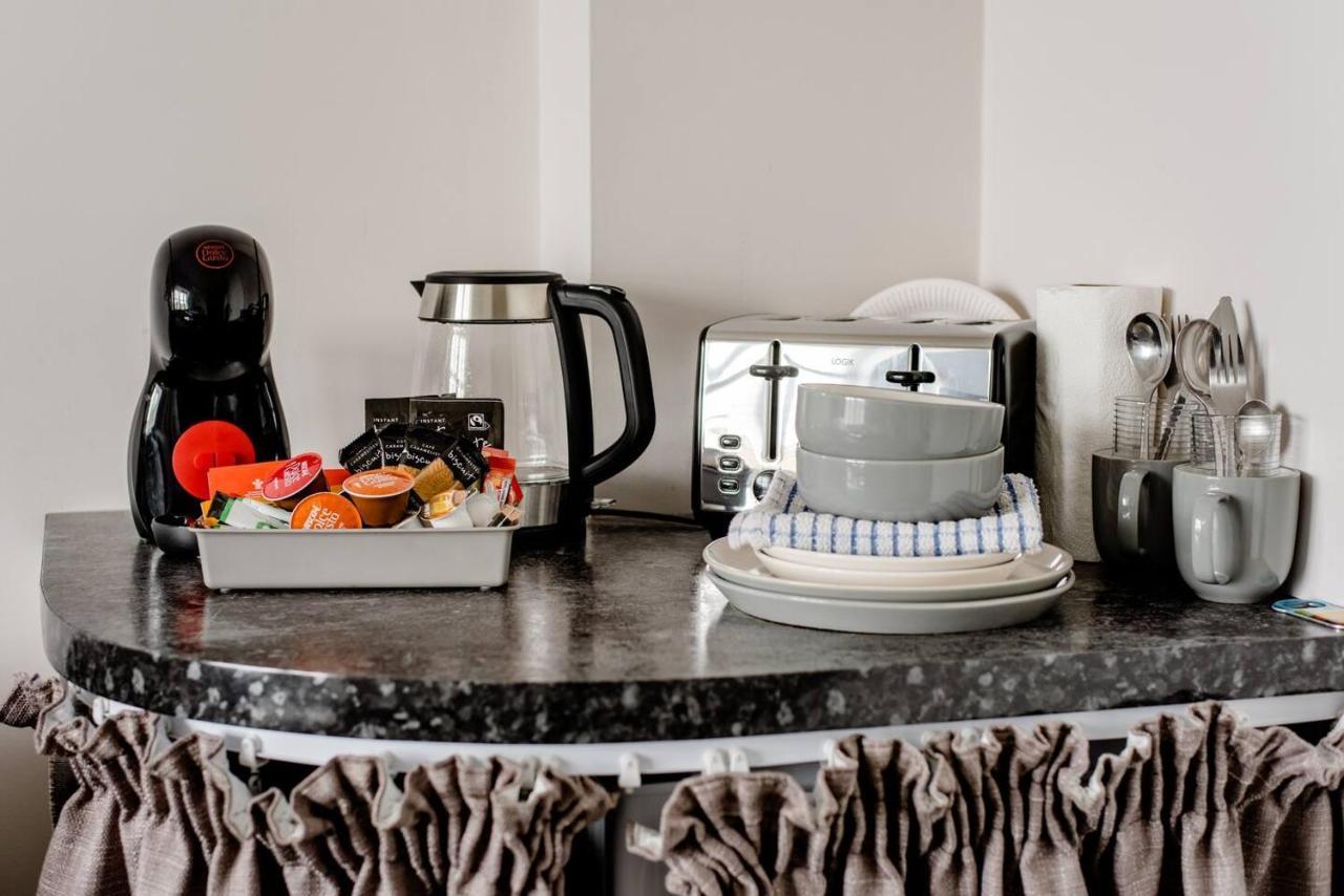 Penthouse Suite, Sea View, Close To Shops, Beach And Train St Leonards-on-Sea Eksteriør bilde