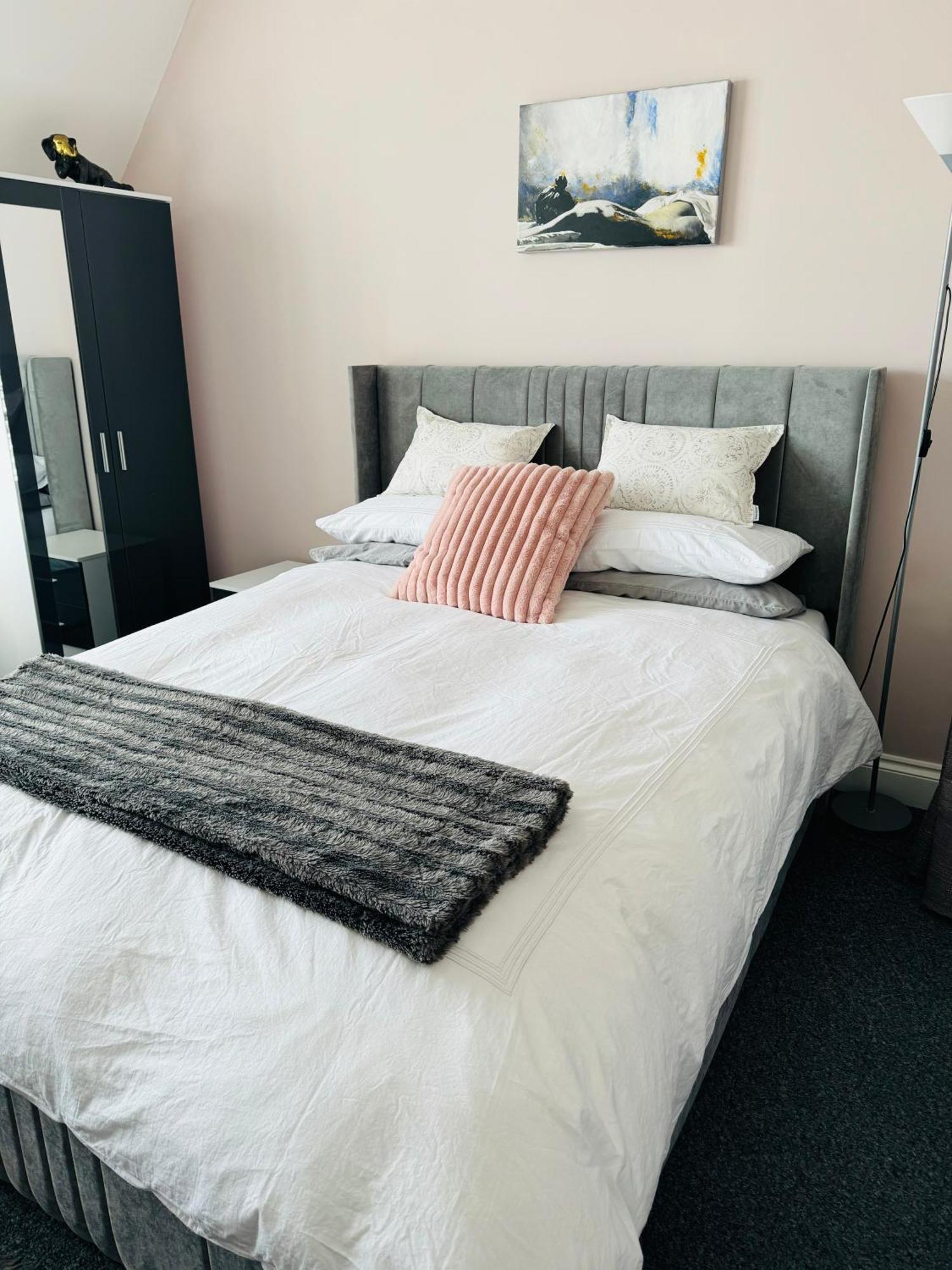 Penthouse Suite, Sea View, Close To Shops, Beach And Train St Leonards-on-Sea Eksteriør bilde